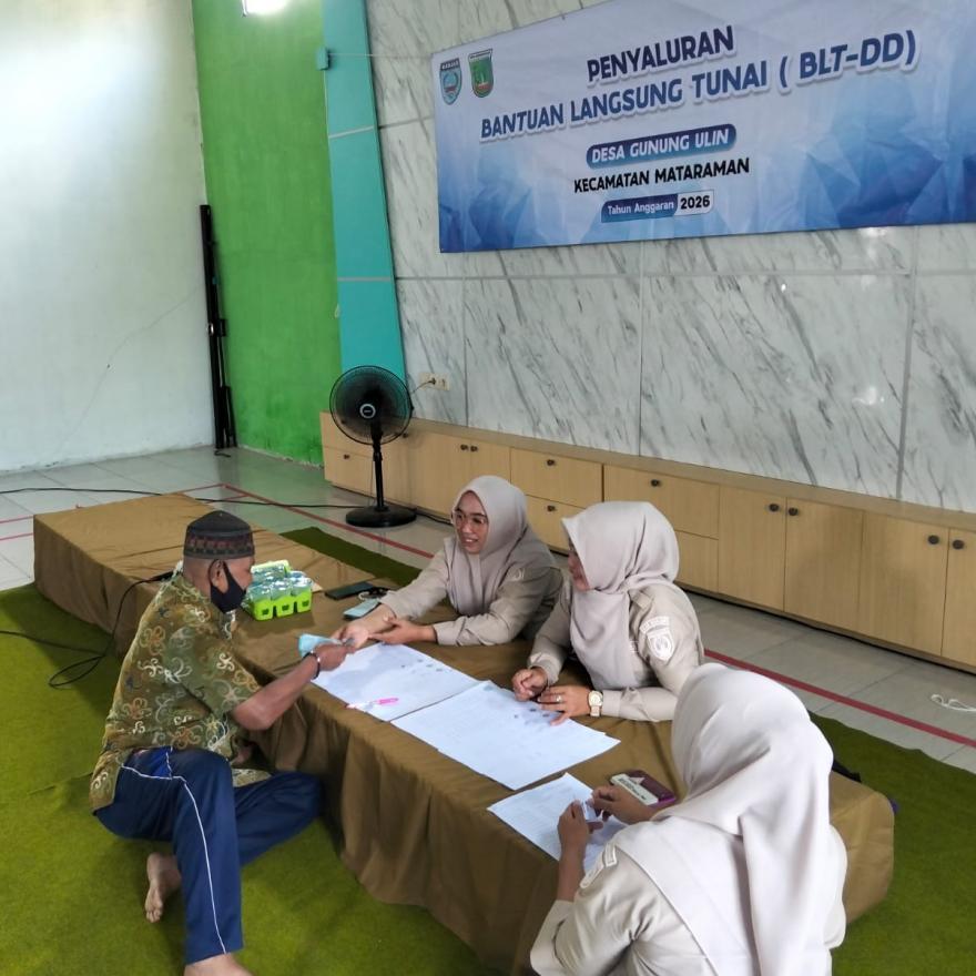 Pemdes Gunung Ulin Salurkan BLT DD Triwulan II Tahun 2026 kepada Warga Penerima Manfaat